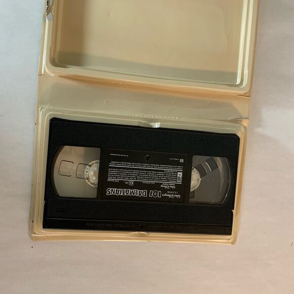 Walt Disney Classics 101 Dalmatians VHS Black Diamond - Picture 4 of 4